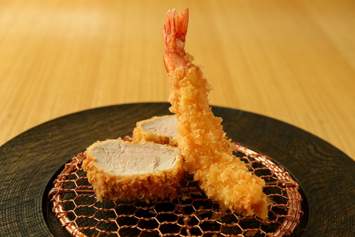 とんかつ笑福のとんかつと海老フライ