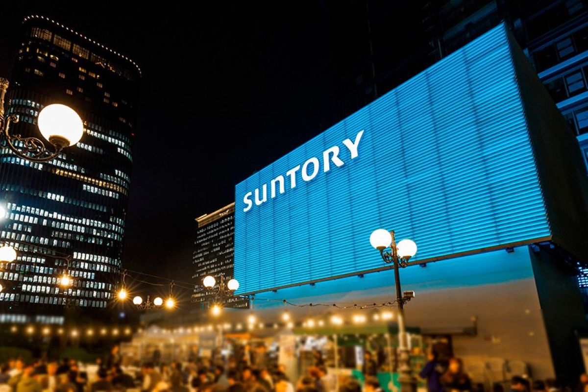 梅田に屋上ビアガーデン登場！手ぶらBBQ×生ビールが楽しめる期間限定スポット