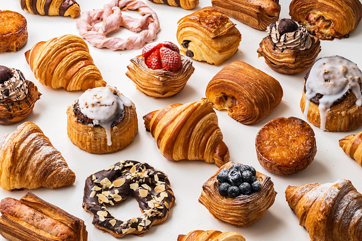 南船場に新店！約30種のクロワッサン食べ放題ランチが楽しめるカフェ登場