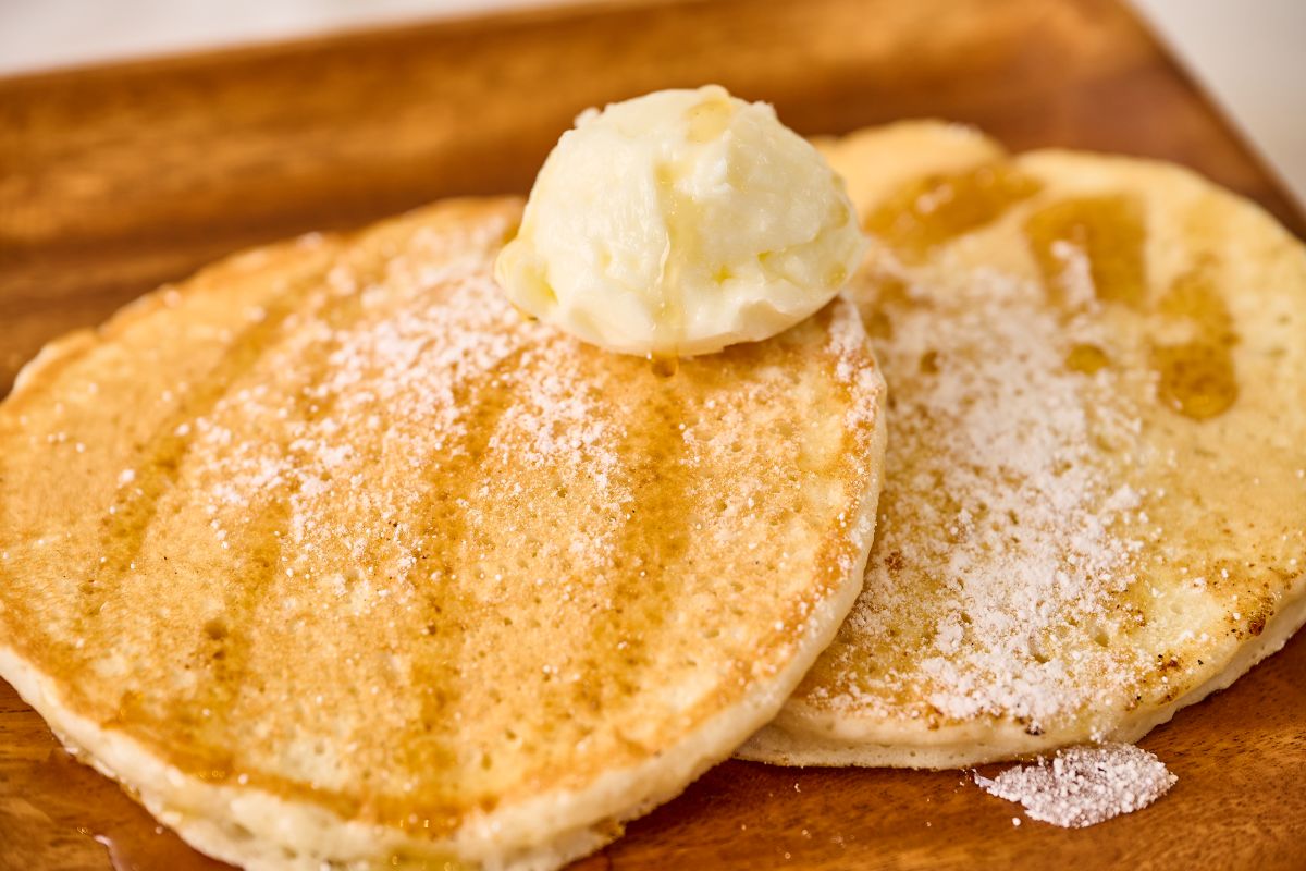 アイランドプレートランチのバターミルクパンケーキ