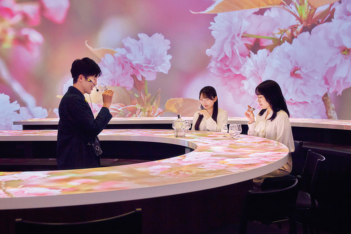 試飲も楽しめる！サントリー大阪工場で“大人の工場見学”がスタート