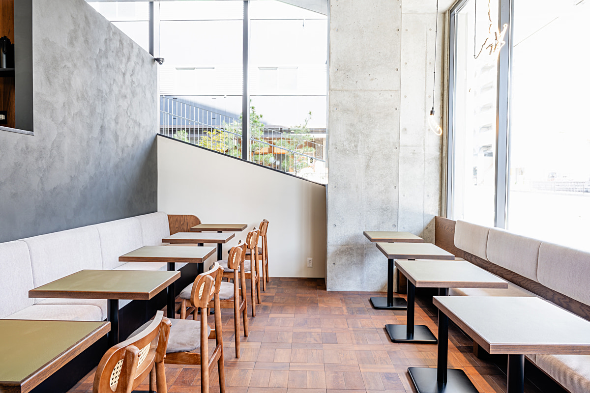 ブレッドワークス聖護院の店内