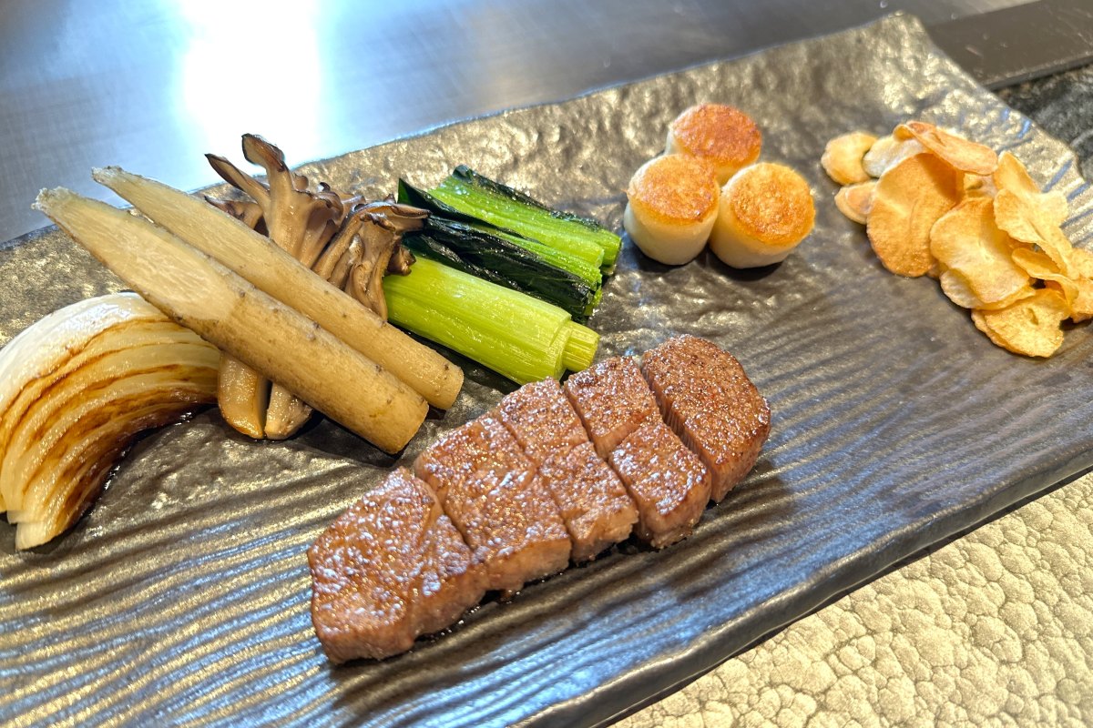 宝塚ホテルの鉄板焼の肉