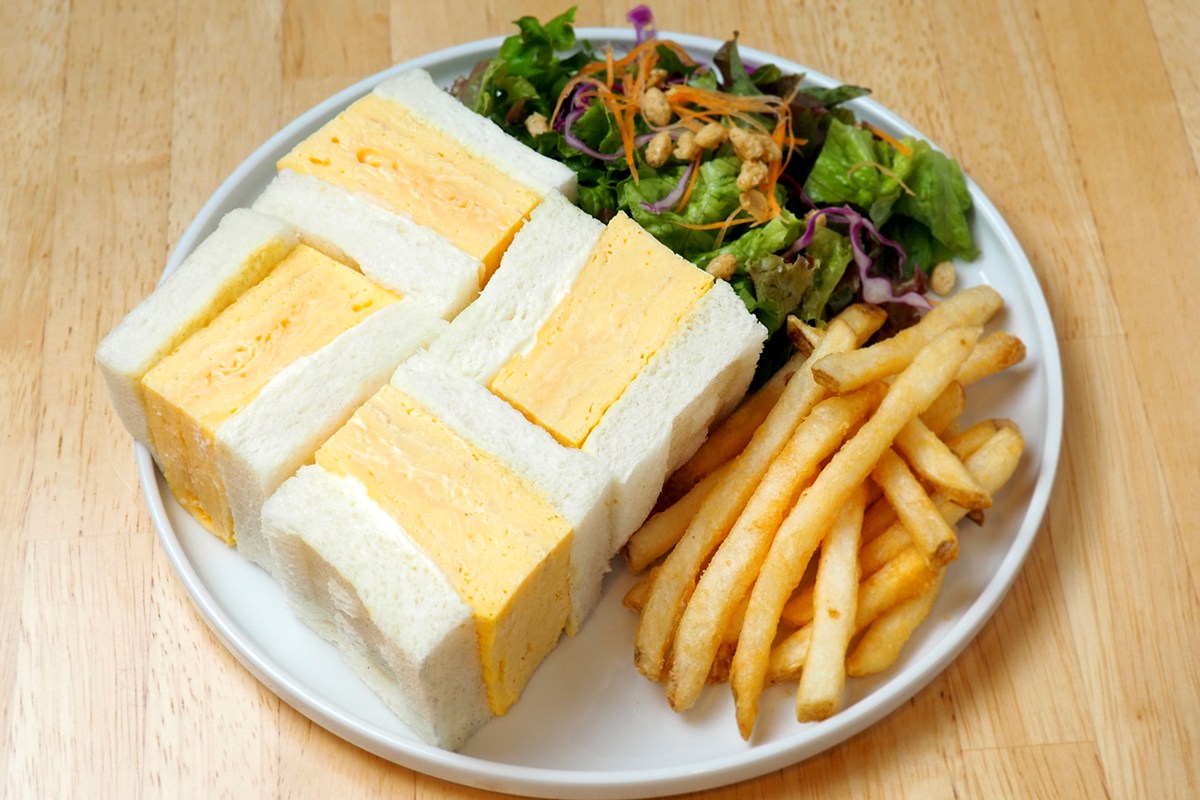 ベシャメルカフェのふわとろ厚焼きたまごサンド
