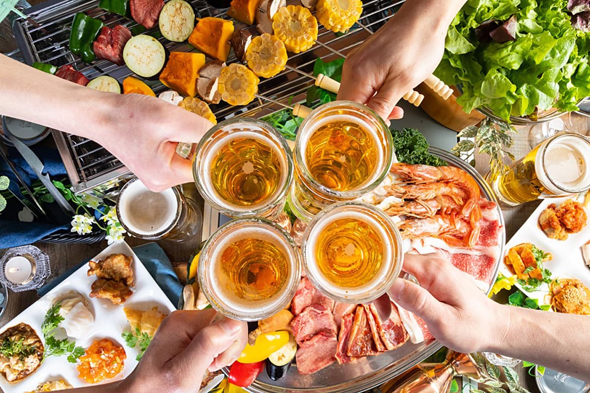 今行きたい！雨でも楽しめる屋上BBQビアガーデンが梅田にオープン