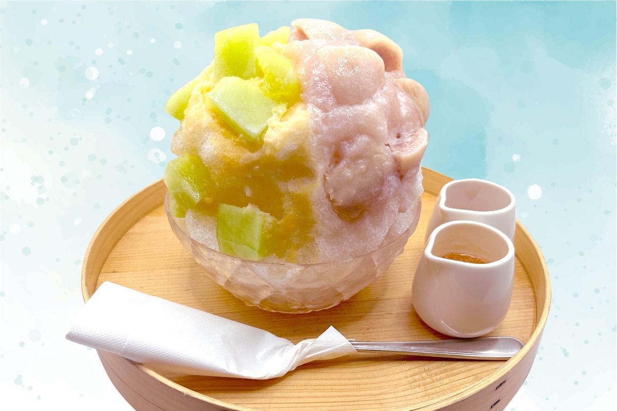 しろいくもの山梨県産日川白鳳のかき氷生メロンと生もものゴールデンミルク