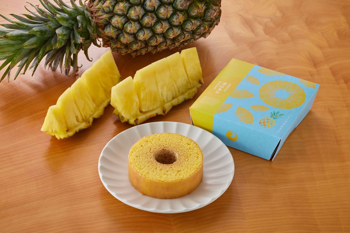 アトリエ京ばあむのパインばあむミニ