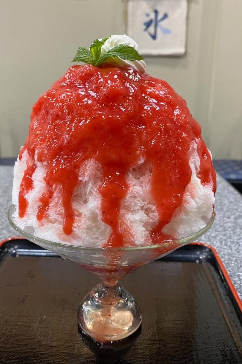 カフェビッグゲイトのいちごかき氷