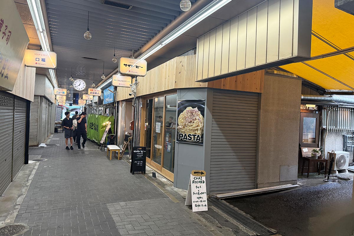 吹田にある新旭町通食品街