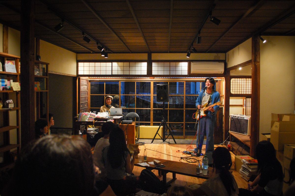 ハムと本との2階でのイベントの様子