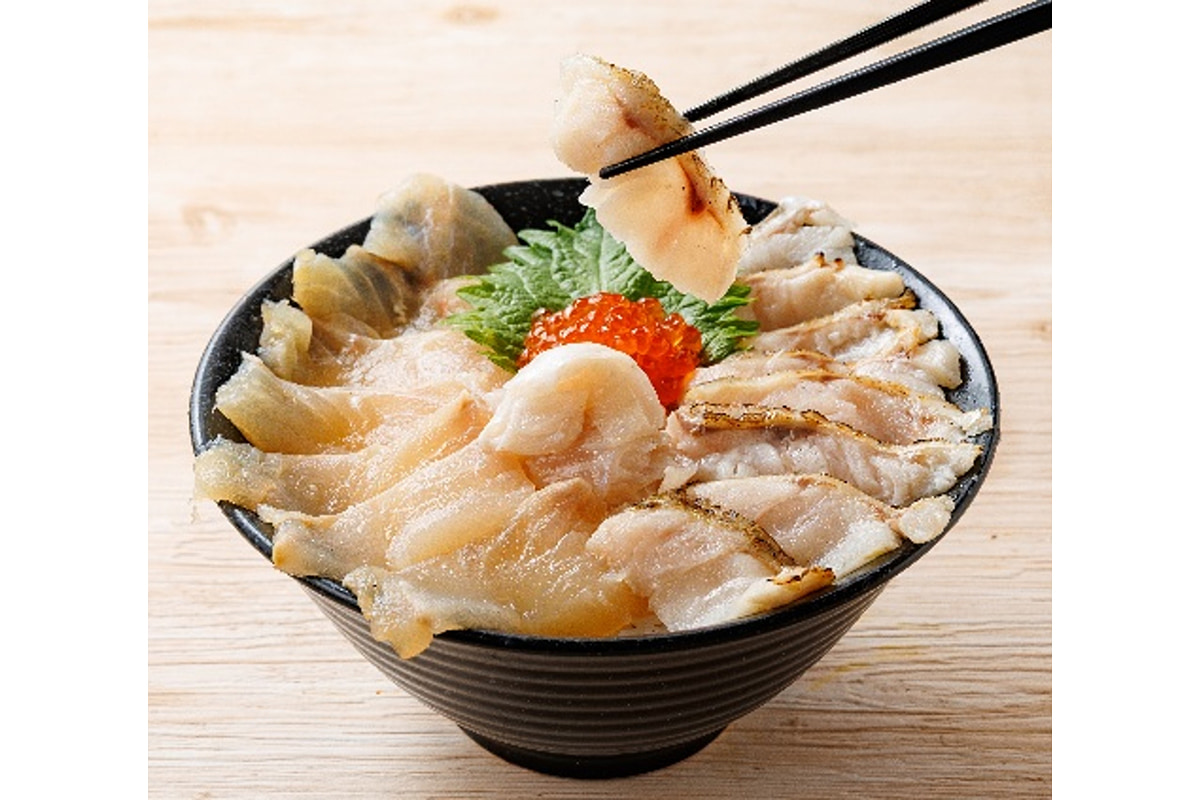 ノドグロ炙りとヒラメ漬け丼
