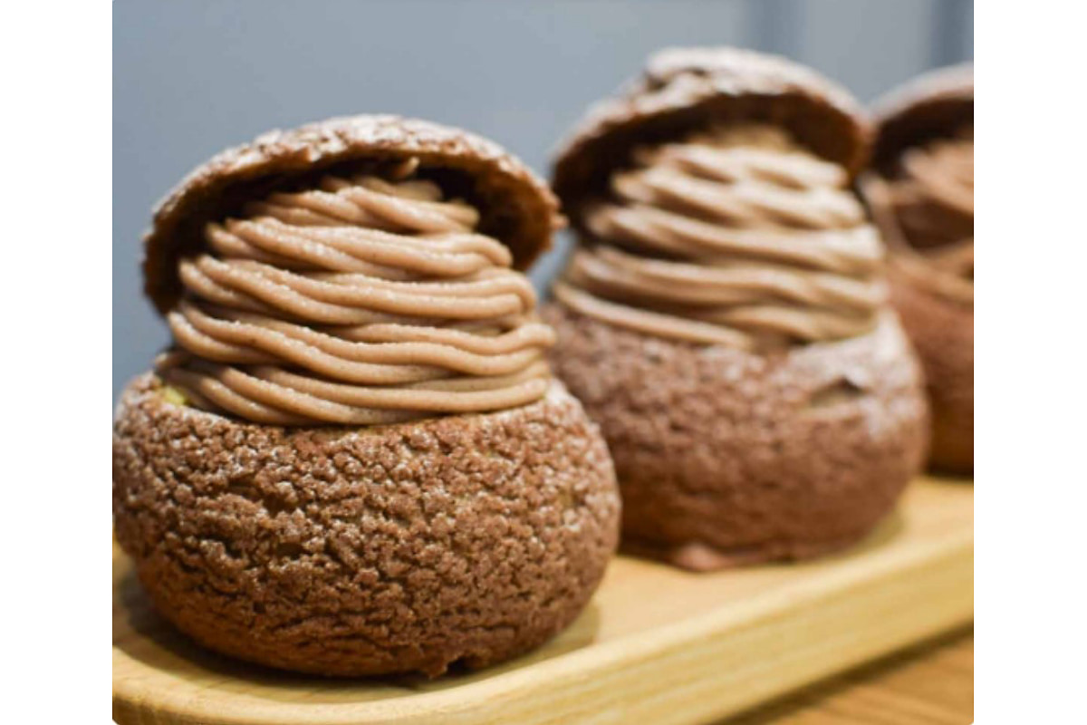 レガレヴのモンブランチョコシュー