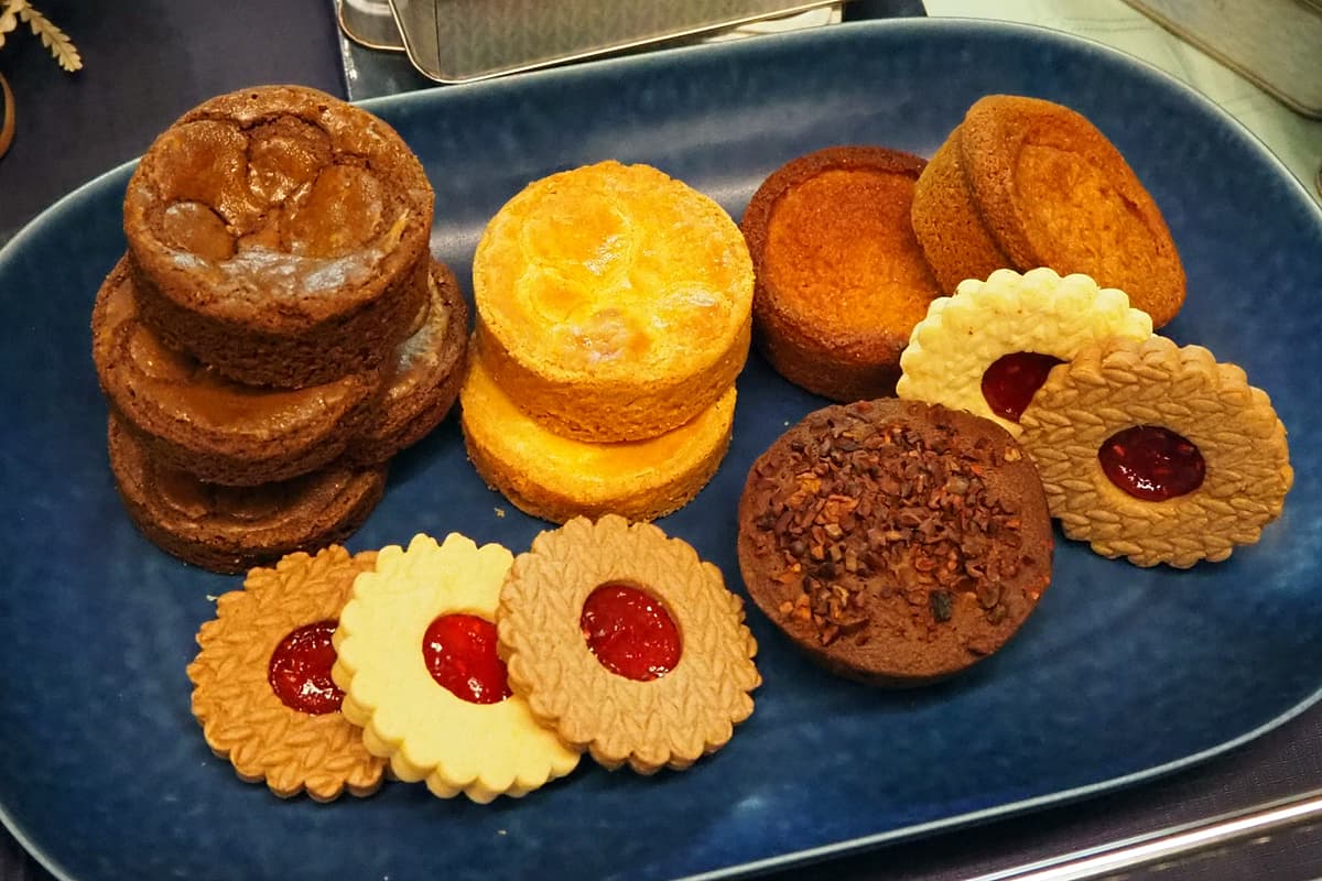 マサヒコオズミパリの焼菓子