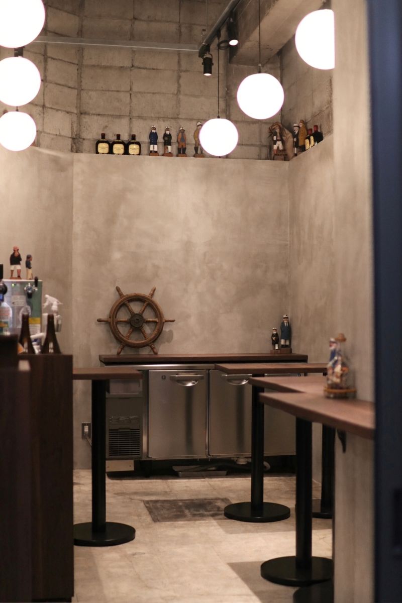 串カツの大東洋の店内